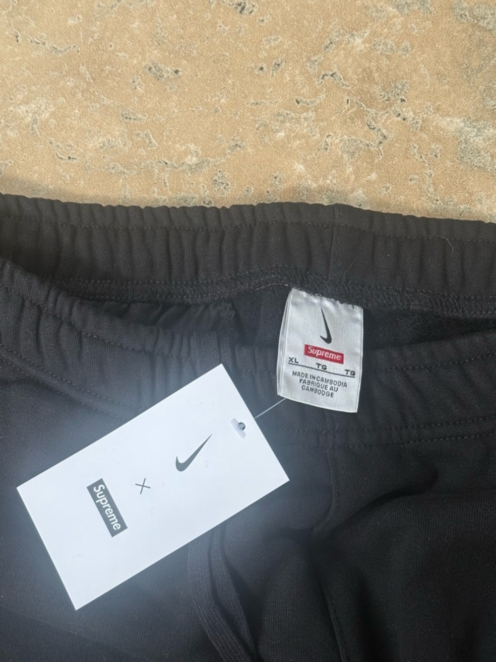Supreme x Nike Black Sweatpants - Picture 2 of 5